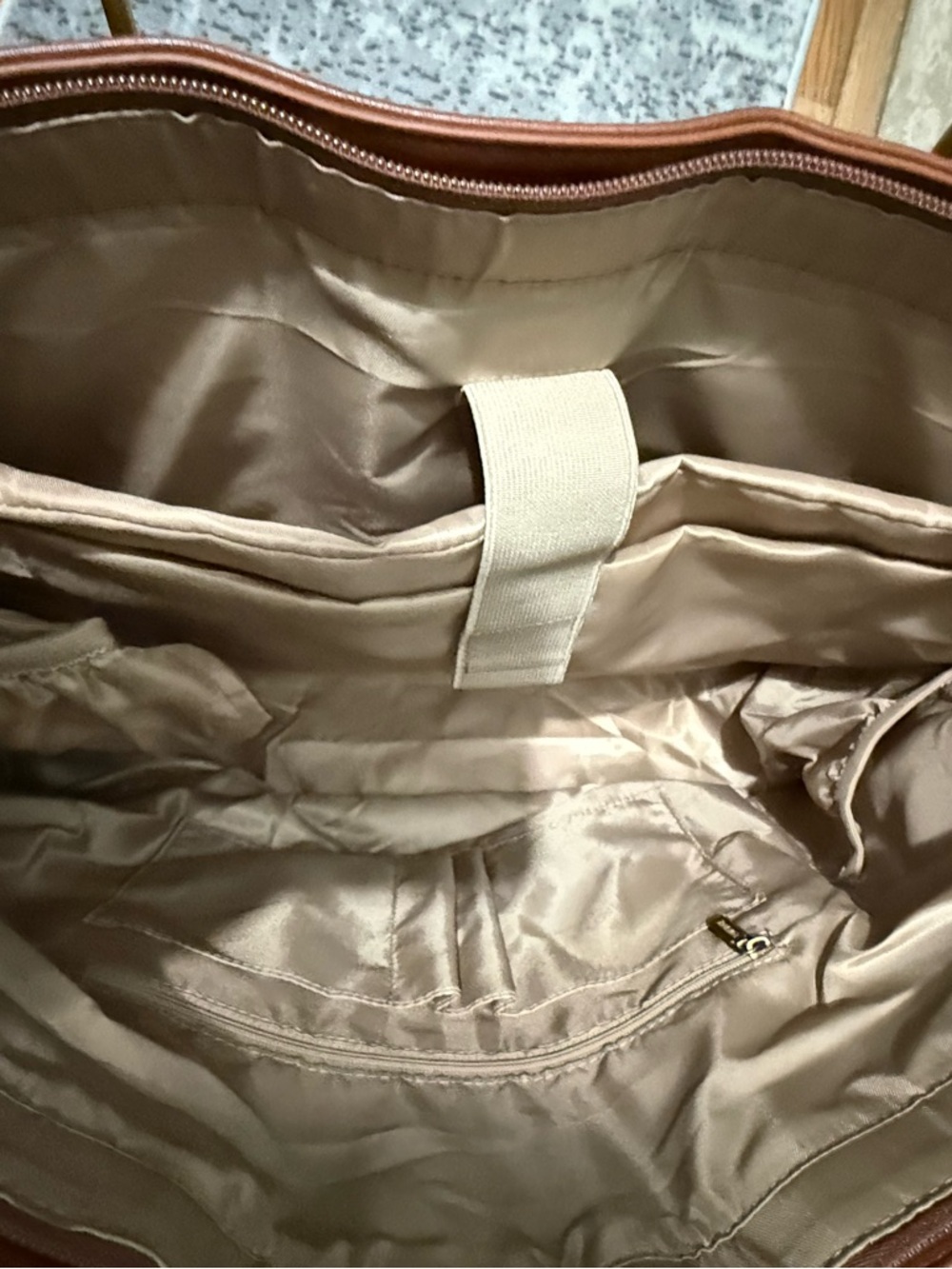 Lovevook 17.3 Brown Leather Tote Bag - Picture 5 of 5